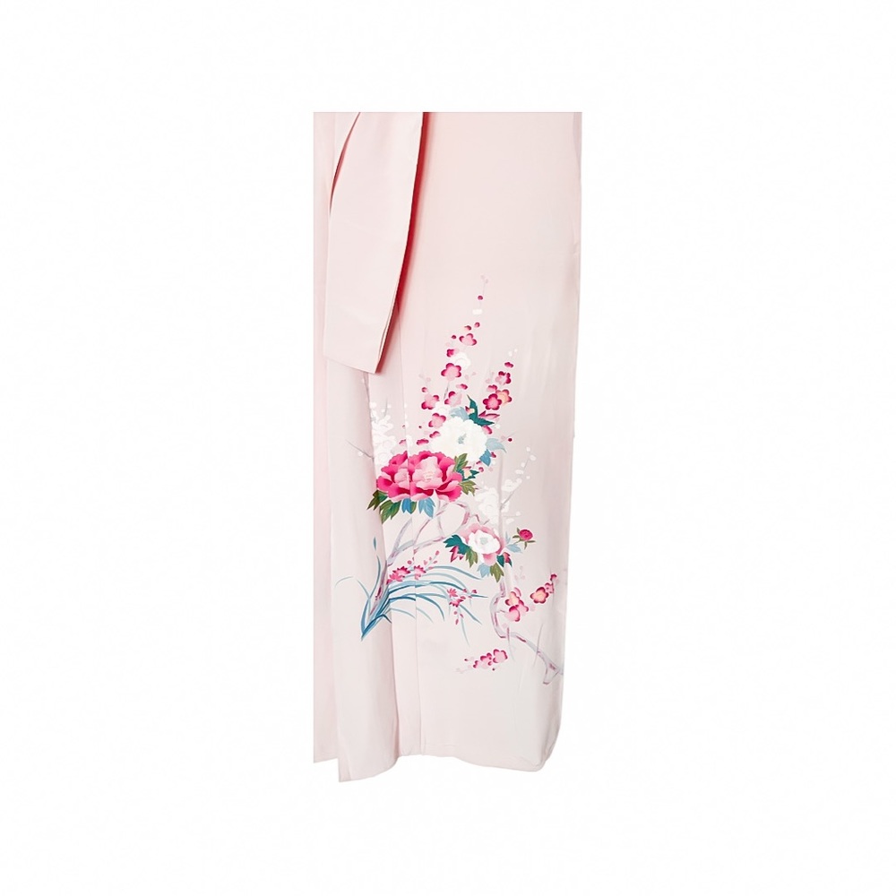 Vintage Japanese Kimono - Picture 2 of 4